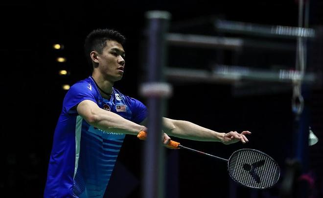 韩国队完胜中国队，安赛龙统治全场